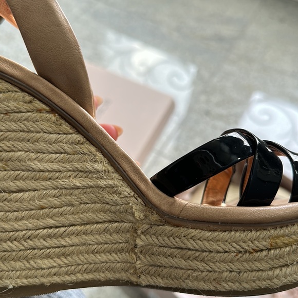 BCBGeneration Wedges size 6 - Picture 8 of 8